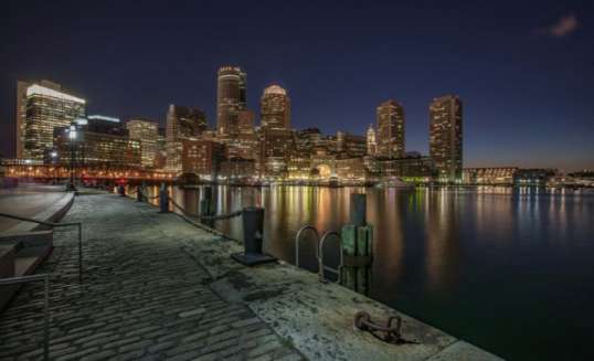 Waterfront uitzicht van Boston